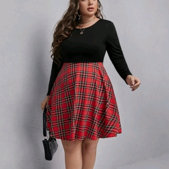 SHEIN Dresses & Skirts - SHEIN Women's Tartan Plaid Panal Dress NWT